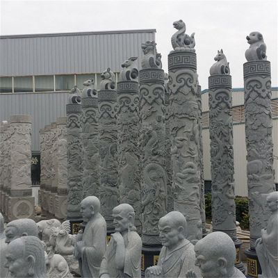盤(pán)龍戶外大理石石雕龍柱雕塑