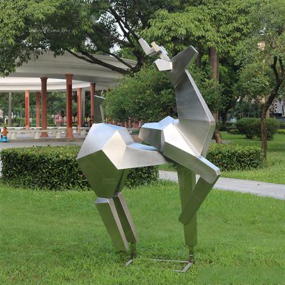 戶(hù)外景區(qū)不銹鋼幾何抬頭望的梅花鹿雕塑