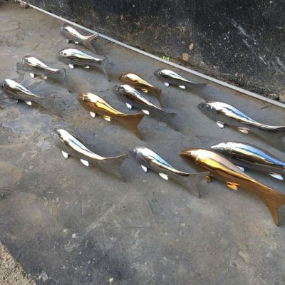 不銹鋼小魚(yú)擺件戶(hù)外水池景觀工藝品售樓酒店別墅庭院室外金屬雕塑