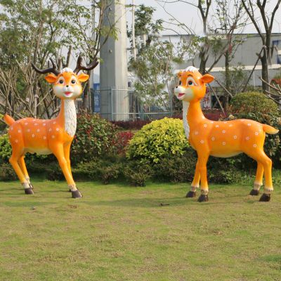 戶(hù)外園林景區(qū)玻璃鋼彩繪兩只梅花鹿雕塑
